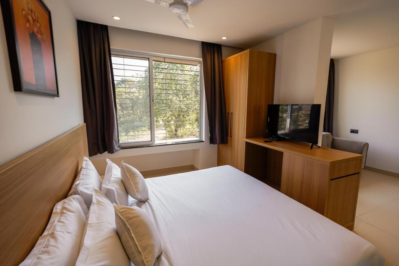 Mountain Shadow Resort Igatpuri Luaran gambar